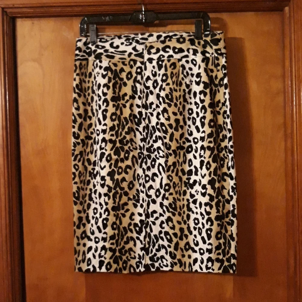 Grace Elements Leopard Skirt Size 8 - Picture 4 of 5